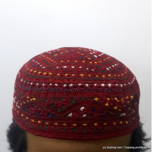 Pure Woolen Full Skull Vintage Style Sindhi Cap in Satrangi MKC-626